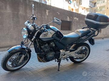 Honda CBF 600