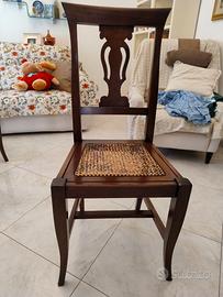Sedia in noce e paglia di Vienna modello lyra