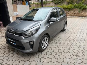 Kia picanto 1.0 benzina anno 2022