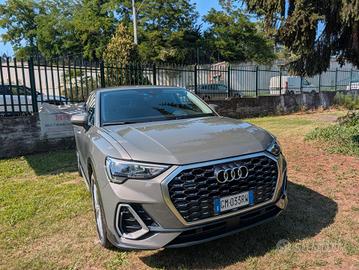 Audi Q3 40 TFSI quattro S tronic line edition UNIC