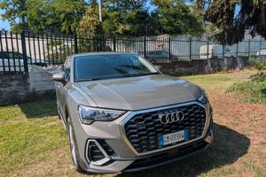 Audi Q3 40 TFSI quattro S tronic line edition UNIC