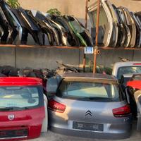 Opel Crossland Fiat Mercedes
