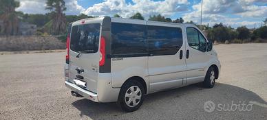 Renault Trafic 2.0 DCI 115 passenger