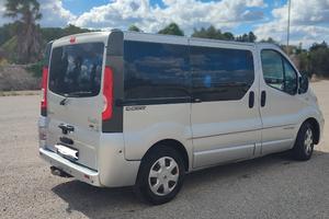 Renault Trafic 2.0 DCI 115 passenger