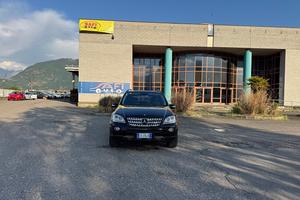 Mercedes-Benz ML 320 4 MATIC 7G-TRONIC