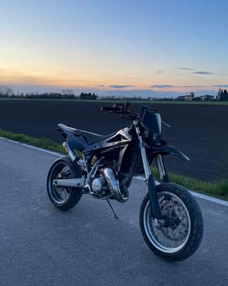 Husqvarna sm 125