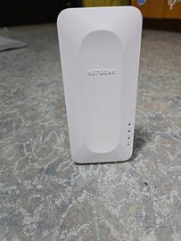Ripetitore WiFi 6 mesh Netgear AX1600 (EAX12)