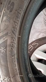 4 gomme invernali 215 / 45 R 16