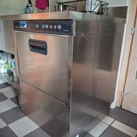 lavastoviglie professionale