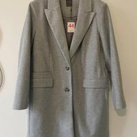 Cappotto grigio nuovo