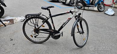 City Bike DiamondBack + accessori