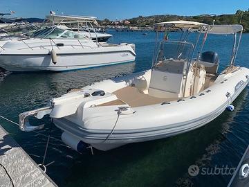 Gommone Tempest 775 perfetto olbia
