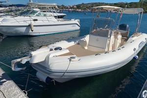 Gommone Tempest 775 perfetto olbia