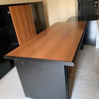 Scrivania lunga Mt. 2,00 larga 90 Cm