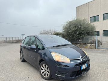 Citroen C4 picasso famigliare nuova