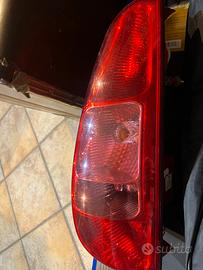 Stop fanalino peugeot 807 posteriore dx