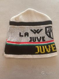 Berretta Juventus anni 80