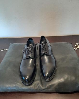 Scarpe stringate uomo