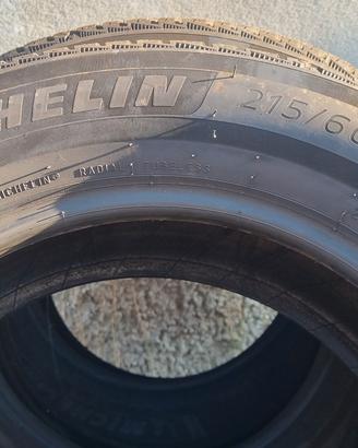 gomme michelin 215/60 R 16