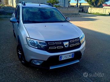 Dacia Sandero stepway 1.5  90 cv dci