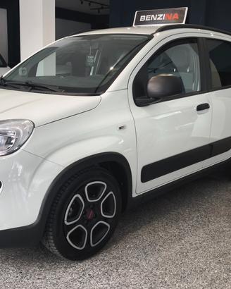 Fiat Panda 1.0 FireFly S&S Hybrid City CROSS 2021