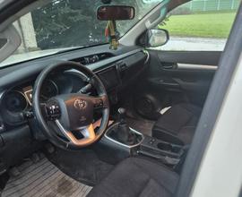 TOYOTA Hilux 4ª serie - 2016
