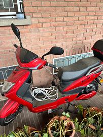 Bici elettrica scooter