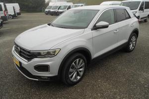 VOLKSWAGEN T-Roc LIFE DSG