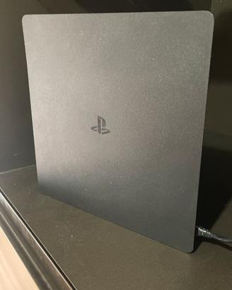 play station 4 completa di tutto