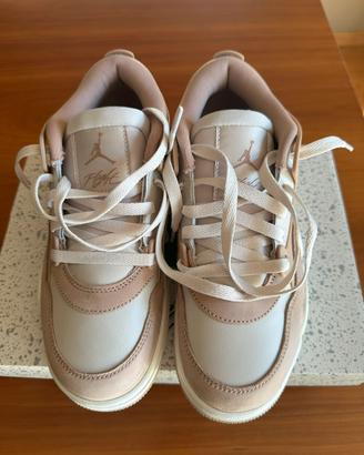 Nike Air Jordan 4 RM