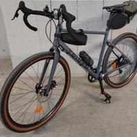 Bicicletta Gravel, Triban RC 520. Taglia M 