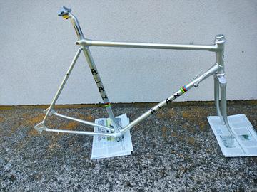 telaio Alan alluminio 55x57 componenti campagnolo 