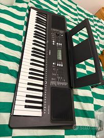 Tastiera Yamaha PSR E373