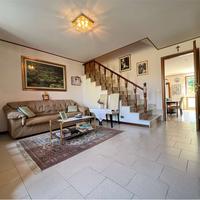 NEL CUORE DEL PAESE - CASA INDIPENDENTE CON VISTA