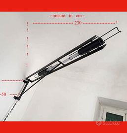 lampadario  anni 70 a muro in robusto ferro -