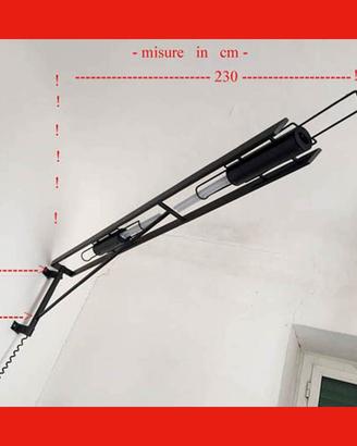 lampadario  anni 70 a muro in robusto ferro -