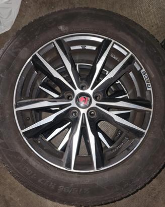 ruote da 17"    REDS 215/65 R17103V