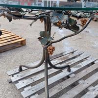 Tavolino in ferro battuto Valentino Moro