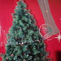 albero di natale, 180cm, con pigne vere più regali