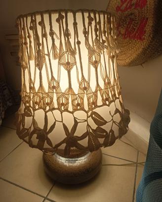 Lume uncinetto e ceramica