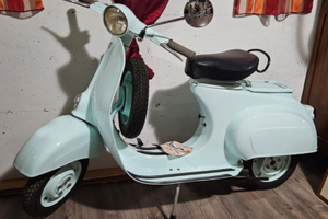 Piaggio Vespa 50 sportellino piccolo 1964 leggiii