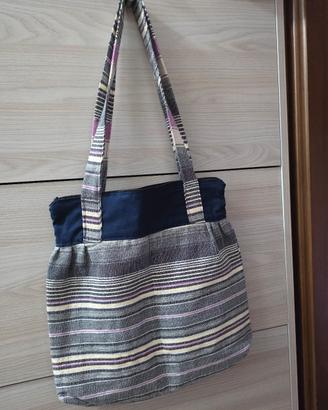 Borsa a tracolla a righe