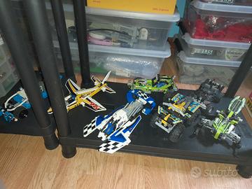 Lotto collezione mezzi lego