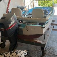 Boston Whaler 4 mt Yamaha 30hp