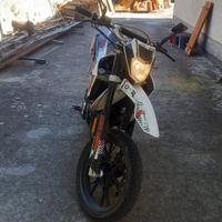 KSR Moto TR 125 SM