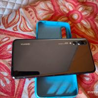 Huawei P 20 Pro, Con Play Store