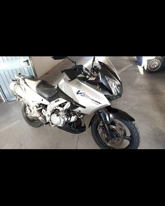 Suzuki V strom dl 1000