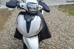Piaggio Beverly 300 s 