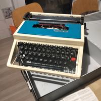 Macchina da scrivere
