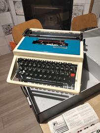 Macchina da scrivere